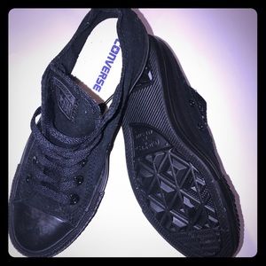 Black Low Top Converse AllStar